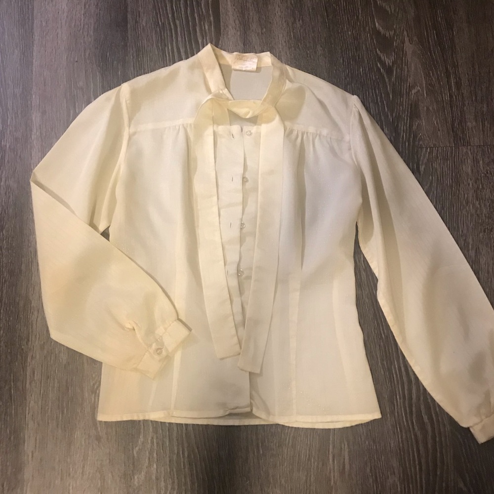 Vintage ribbon-collar blouse